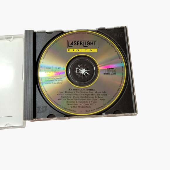 Christmas Favorites 3 CD Set By Bing Crosby Frank Sinatra Nat King Cole - Picture 11 of 15